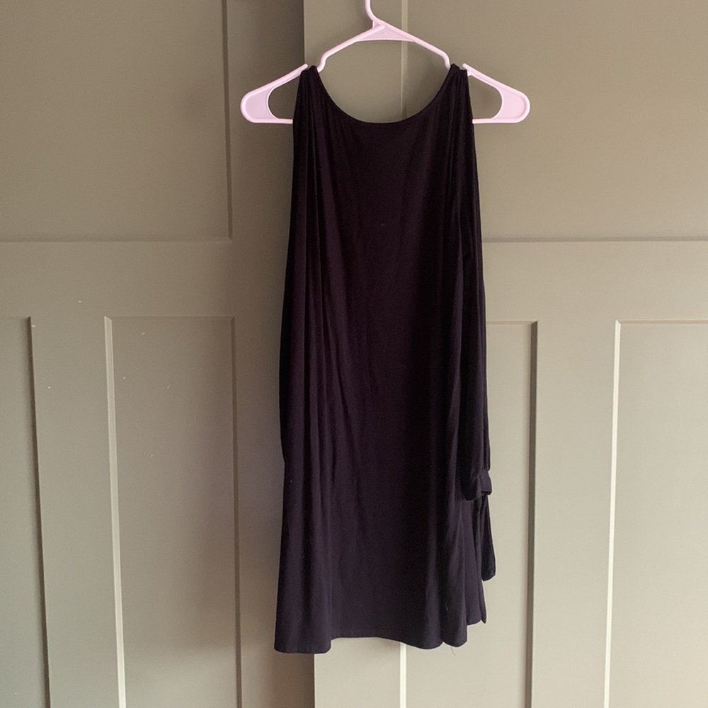 🖤 Lulu’s Black Dress - Picture 6 of 7